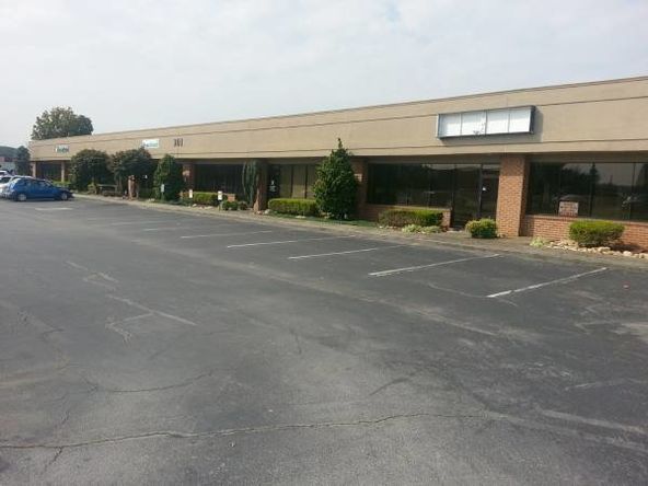 201 Perimeter Park Rd, Knoxville, TN 37922